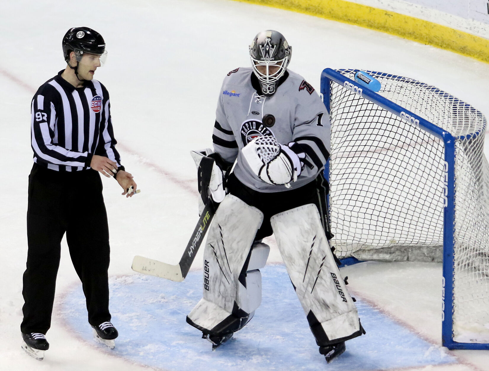 051122-rush28.jpg